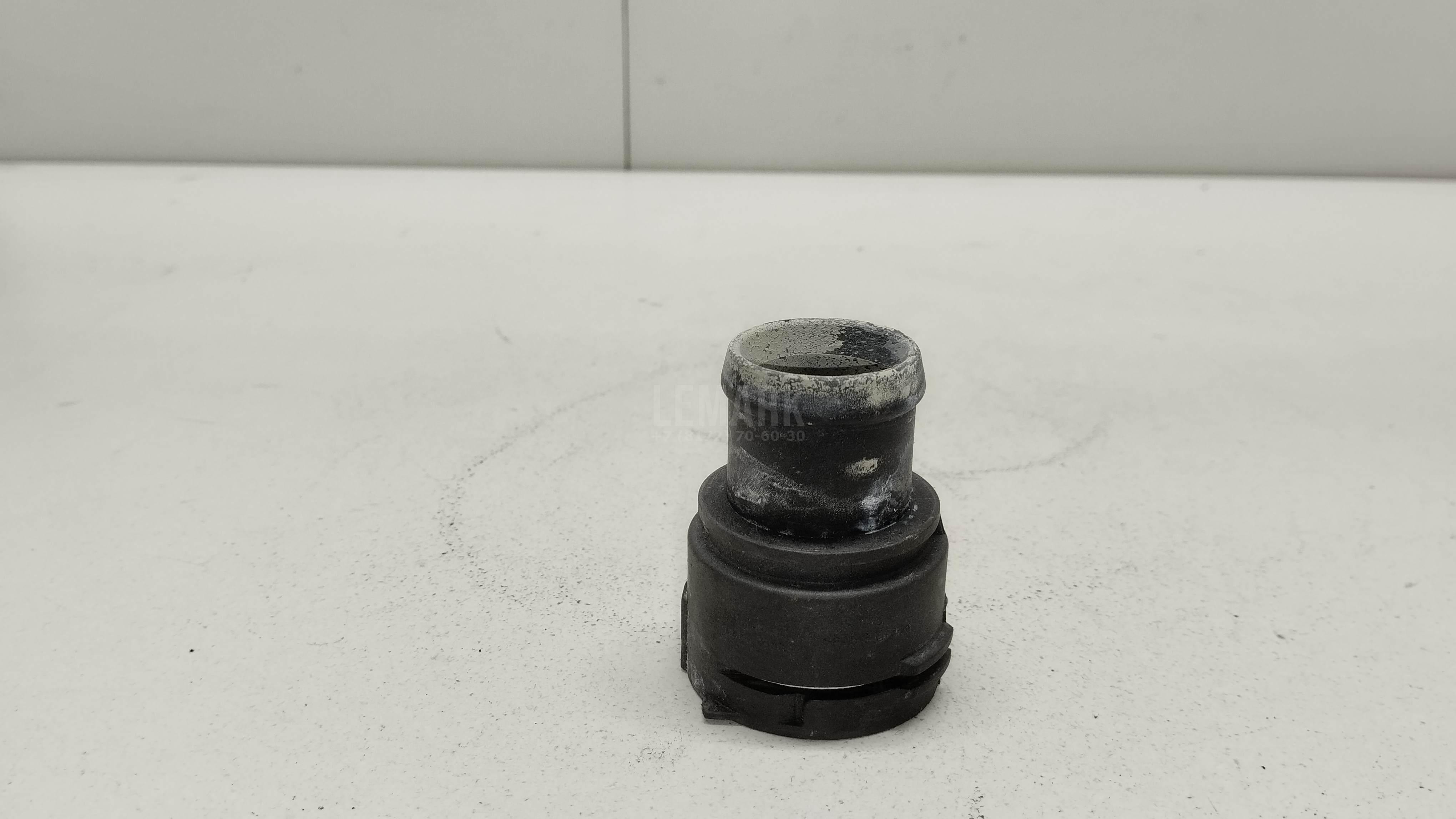 Фланец 7M3122291 VAG