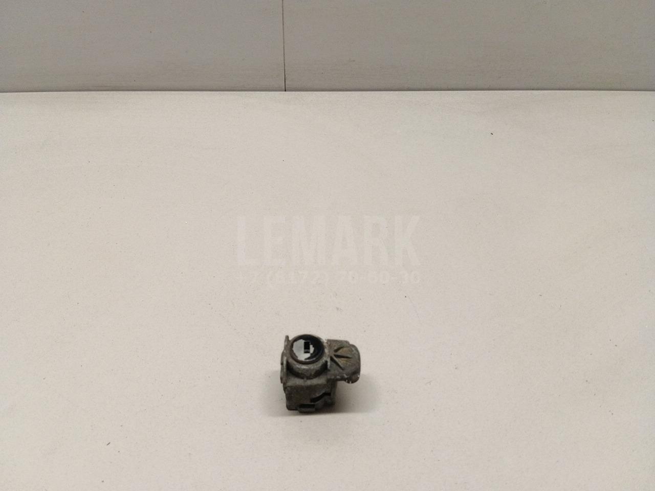 Вставка замка двери лев. 5133082 GM