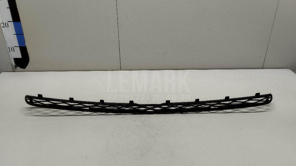 Решетка в бампер центральная для  BMW X5 G05 2018