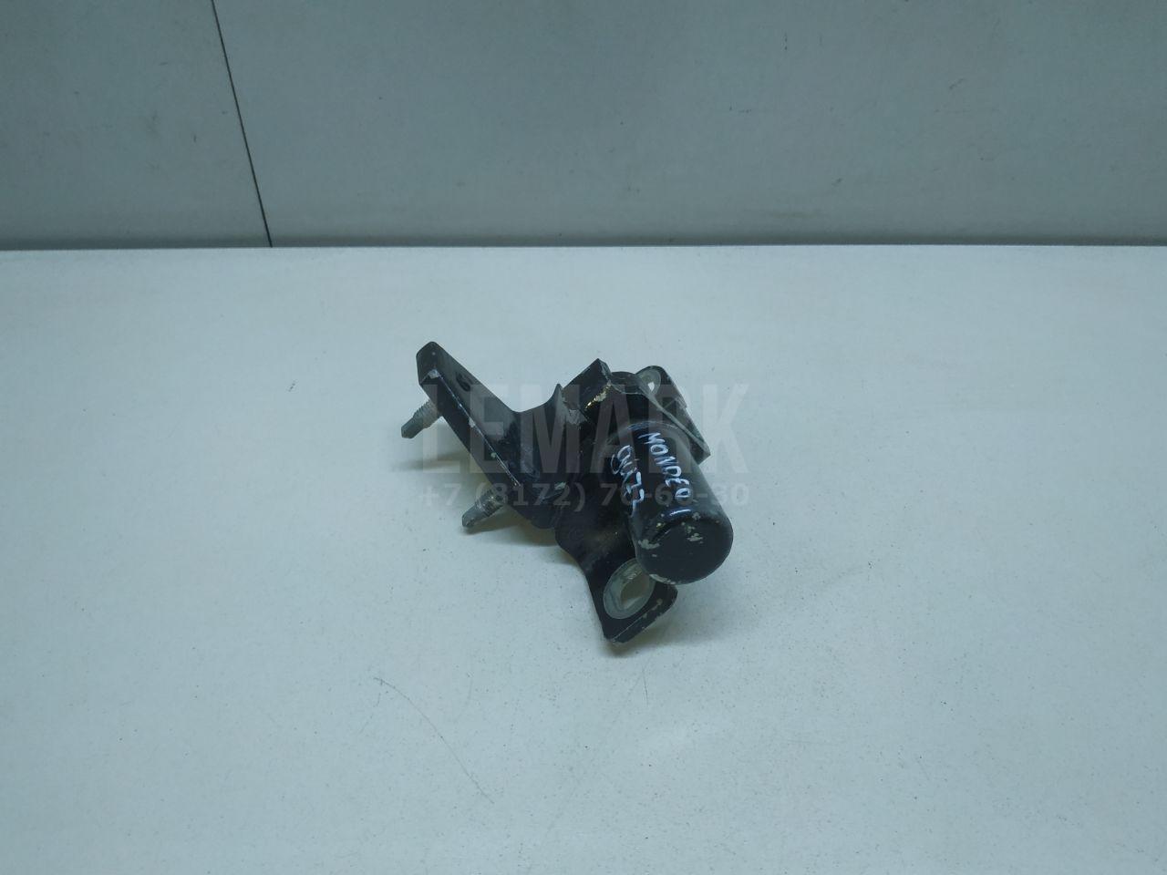 Петля двери задней правой верхняя 1529956 Ford
