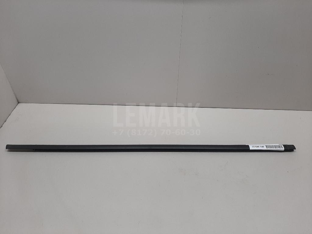 Накладка стекла переднего правого 5154086 GM