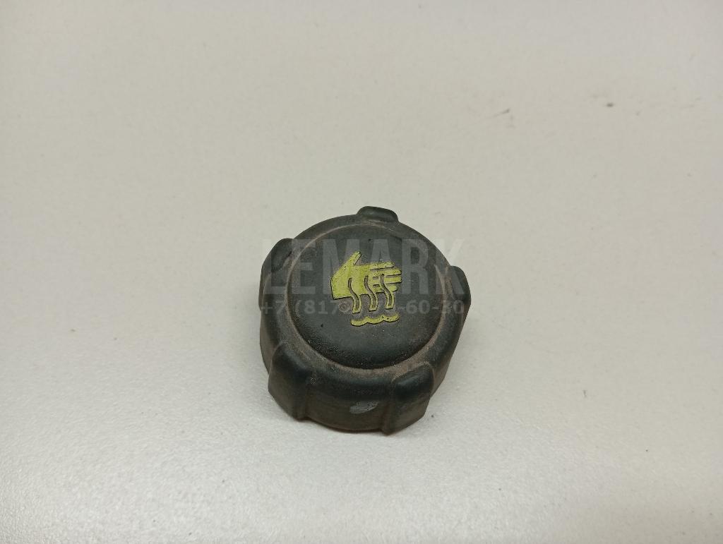 Крышка расширительного бачка 8200048024 Renault