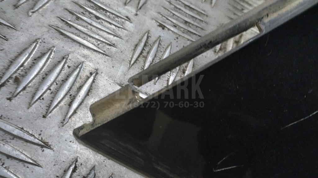 Накладка двери багажника для  Audi V8 1988-1994