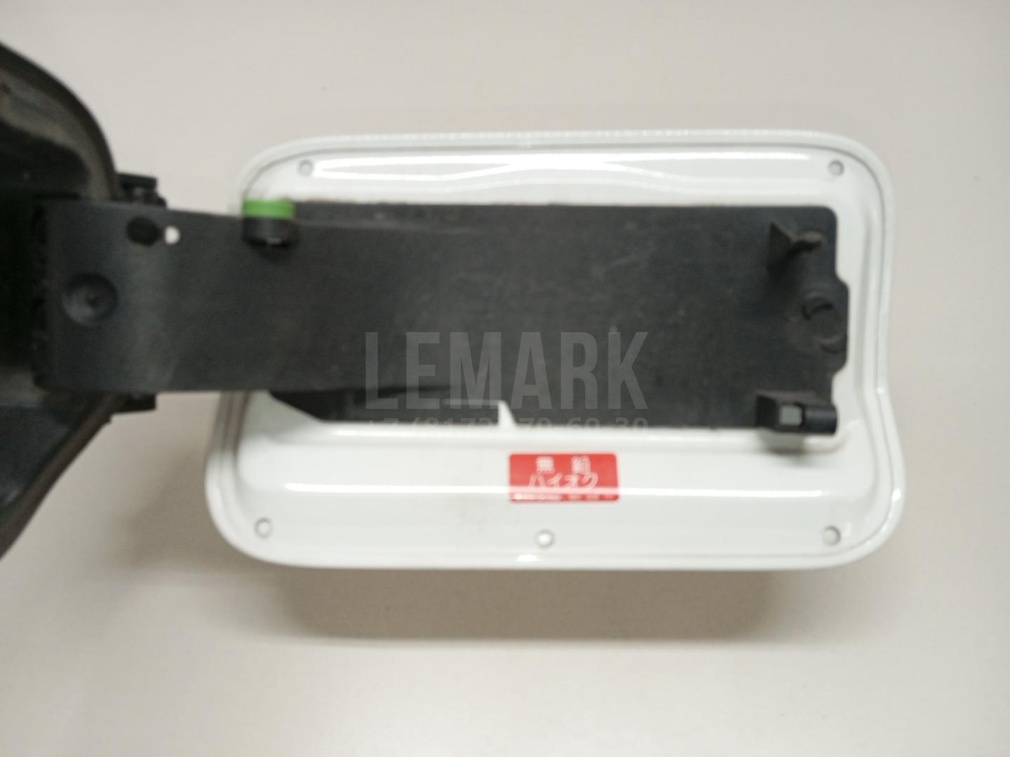 Ниша лючка бензобака для  BMW 1-serie F20/F21 2011-2019