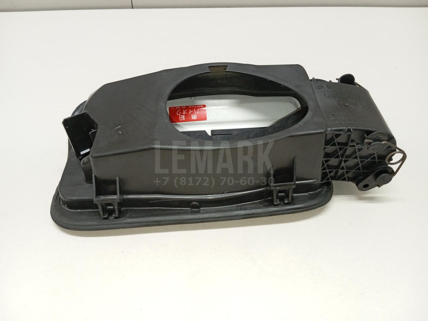 Ниша лючка бензобака для  BMW 1-serie F20/F21 2011-2019