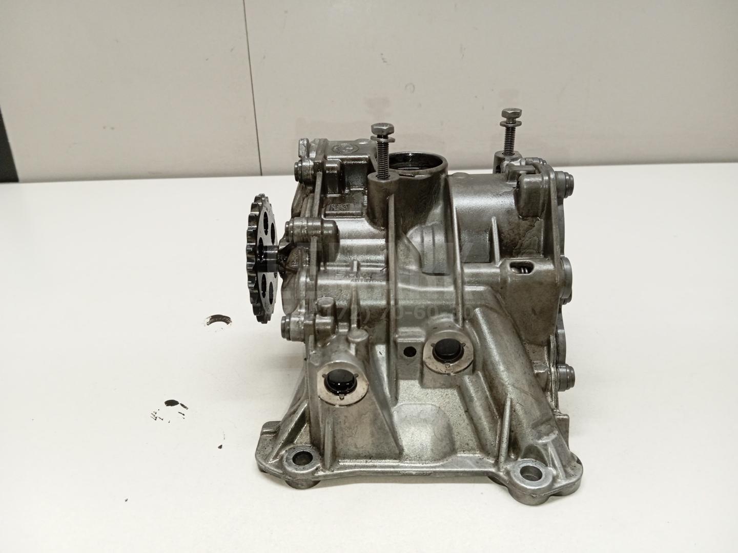 Насос масляный для  Audi V8 1988-1994
