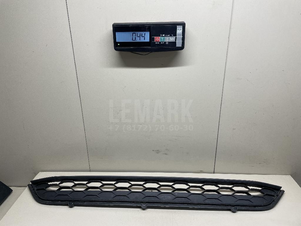 Решетка в бампер центральная 5NA8536779B9 VAG