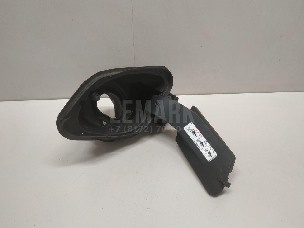 Ниша лючка бензобака 1768207 Ford