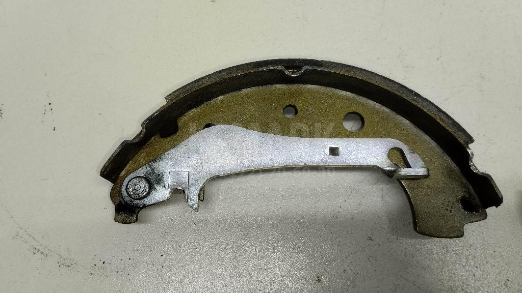 Колодки барабанные к-кт для  Ford Focus II 2005-2008
