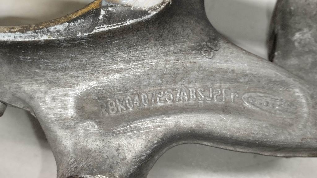 Кулак поворотный передний левый для  Ford Fiesta 1995-2001