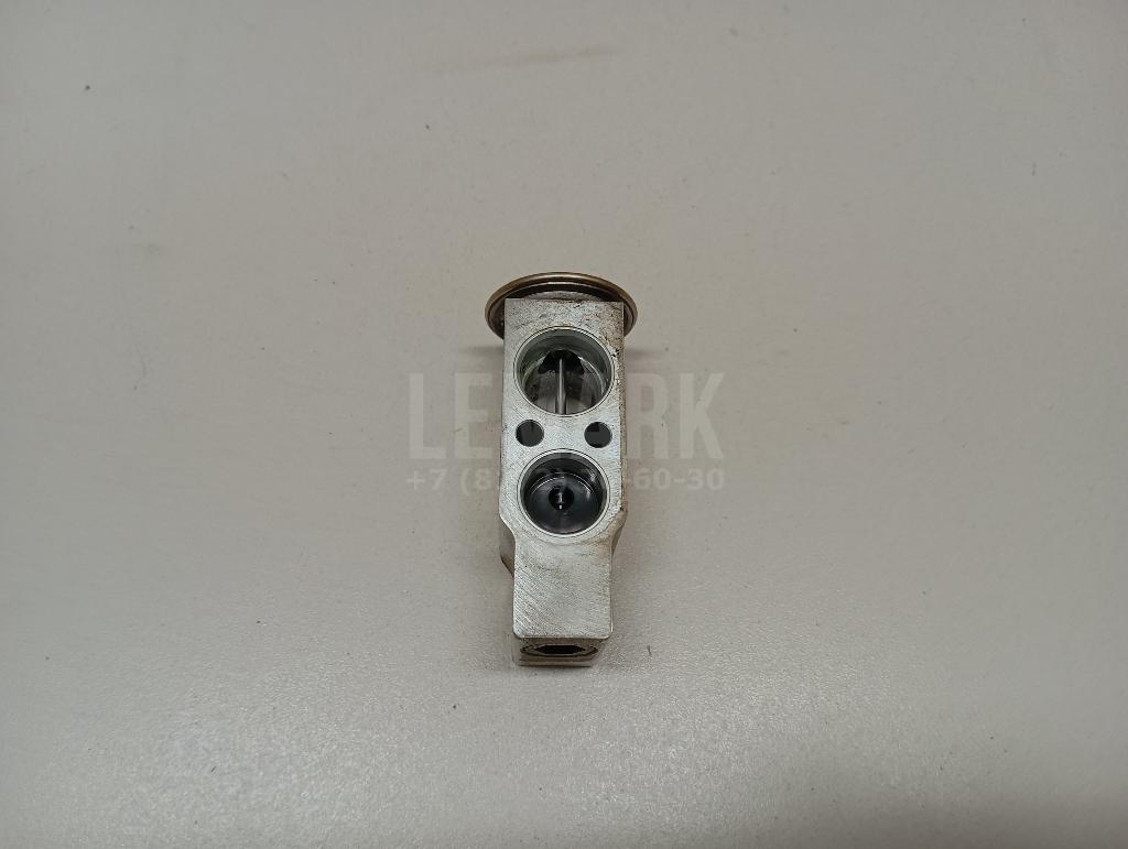 Клапан кондиционера 8851526070 Toyota