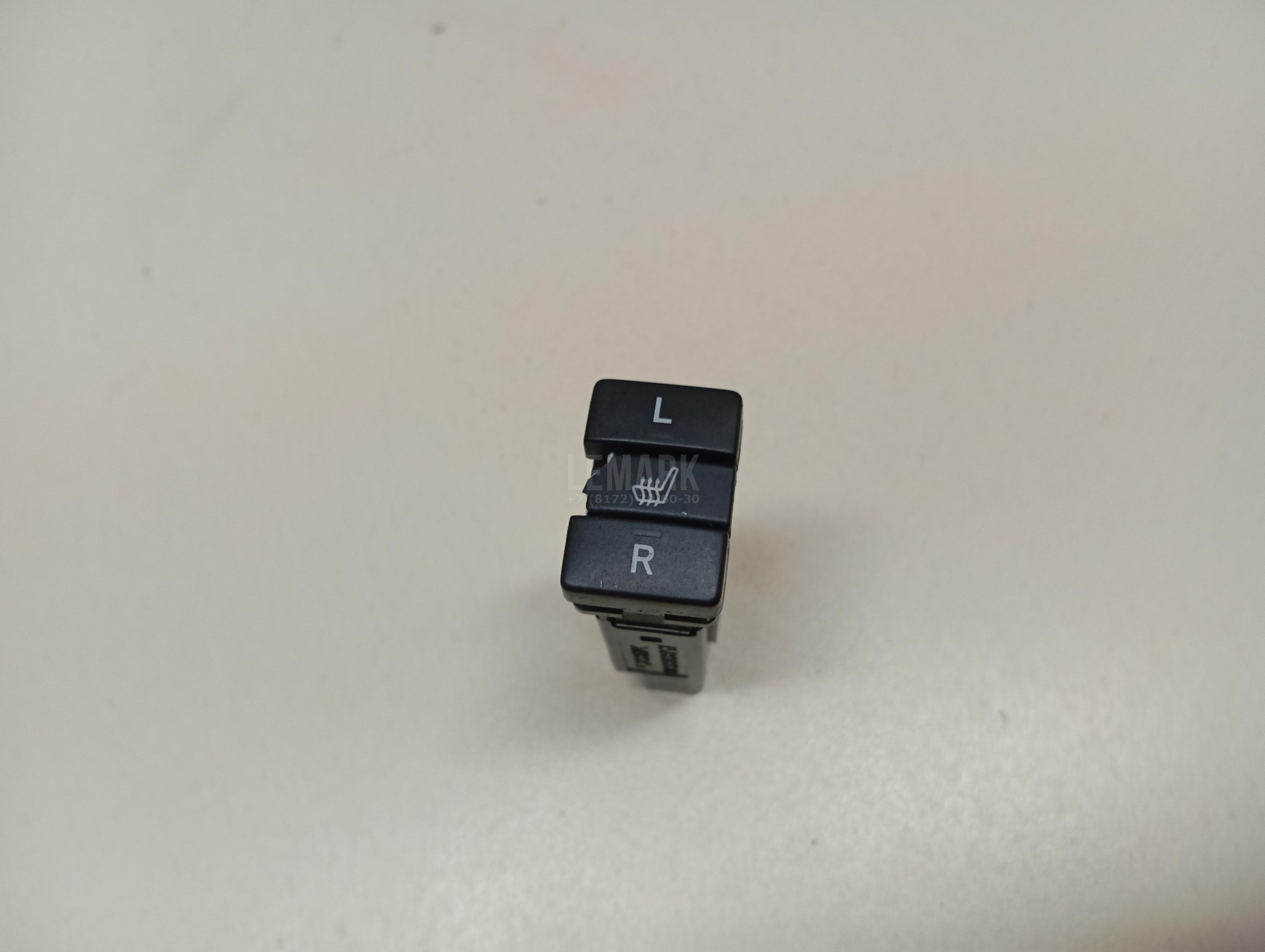 Кнопка обогрева сидений 8475142040 Toyota