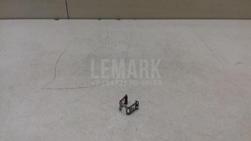 Крепеж форсунки 1429835 Ford