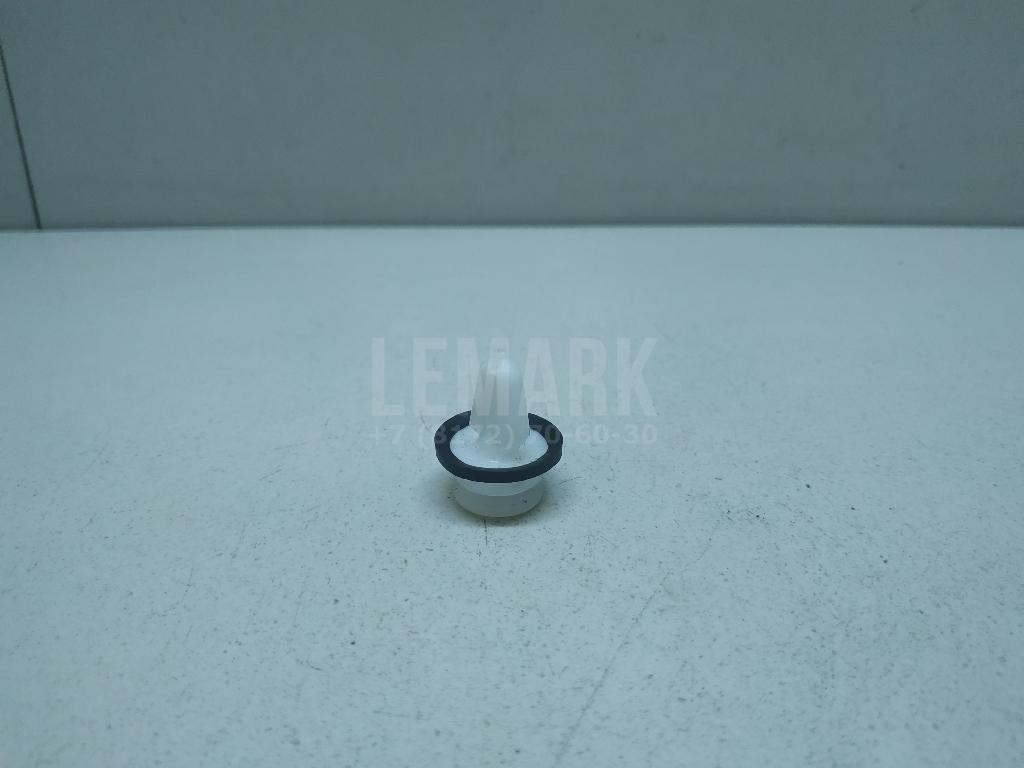 Крепеж (клоп) 4831516 Ford