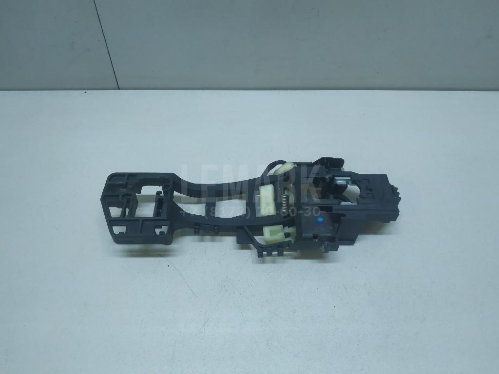 Кронштейн ручки 1933901 Ford