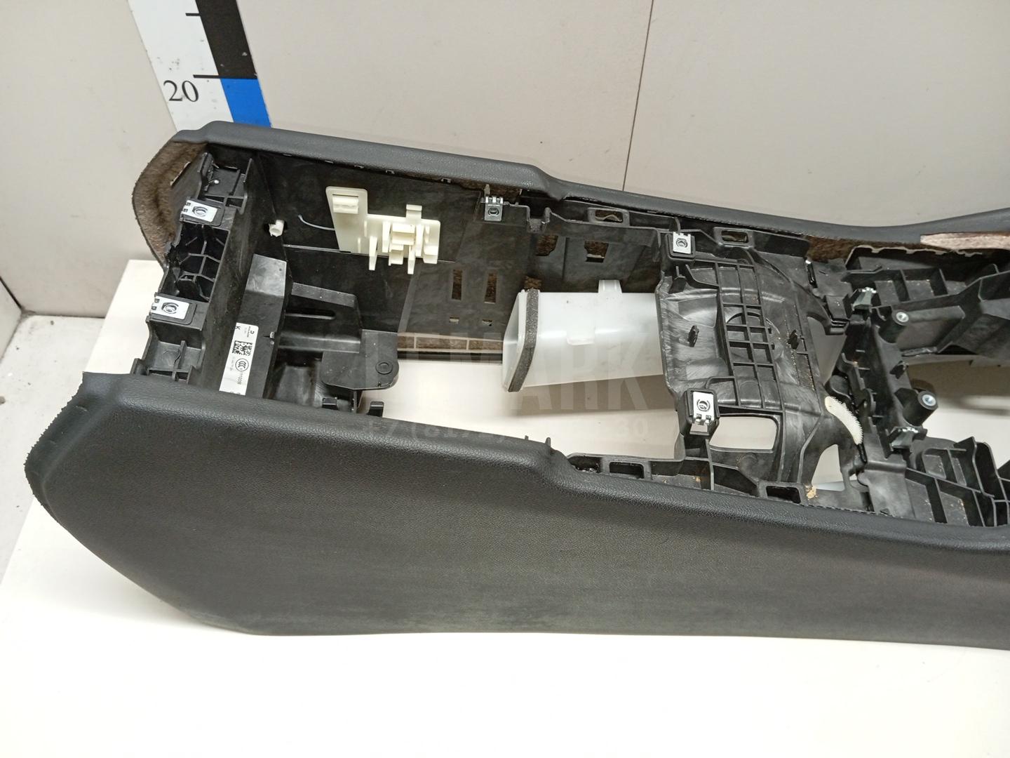 Консоль для  Audi A3 [8V] 2013-2020
