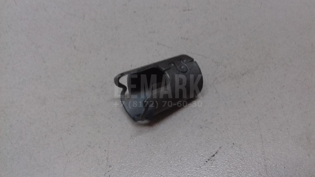 Кронштейн форсунки для  BMW 1-serie E87/E81 2004-2011