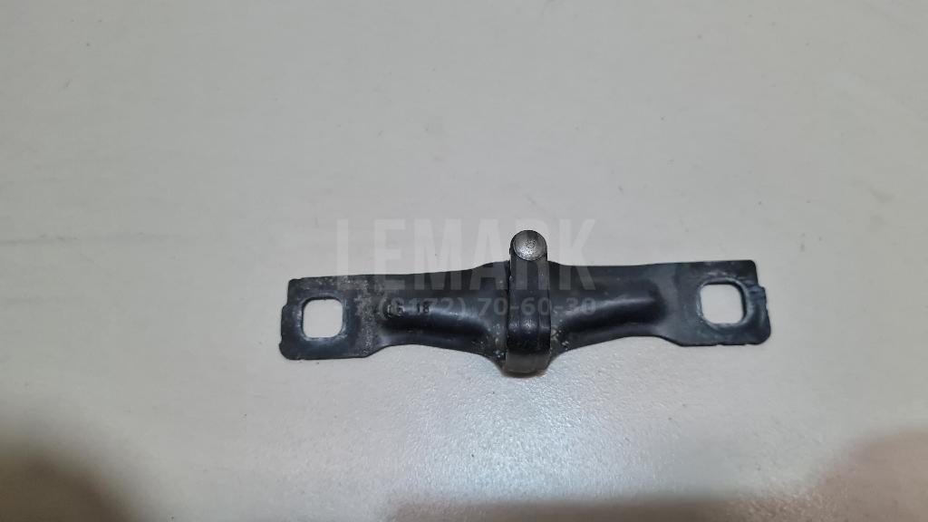 Ответная часть замка багажника 8V0827507B VAG