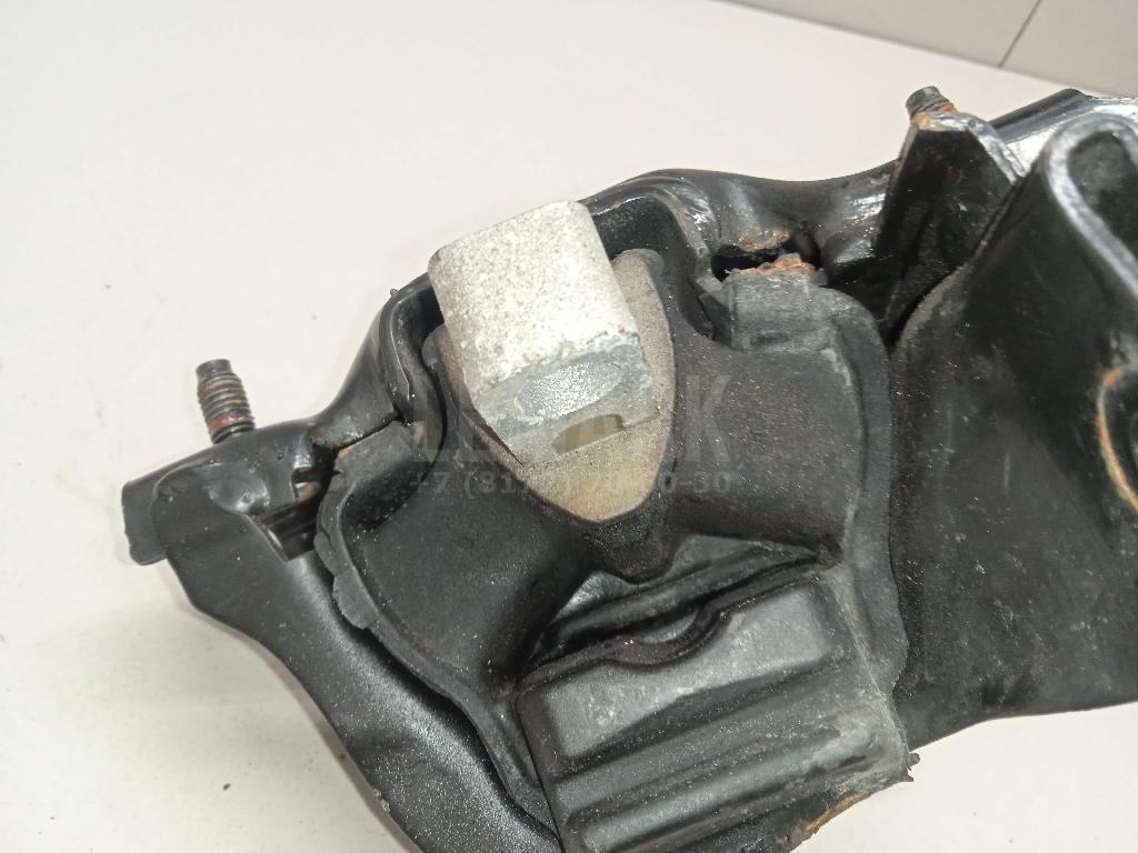 Опора КПП левая для  BMW X5 E53 2000-2007