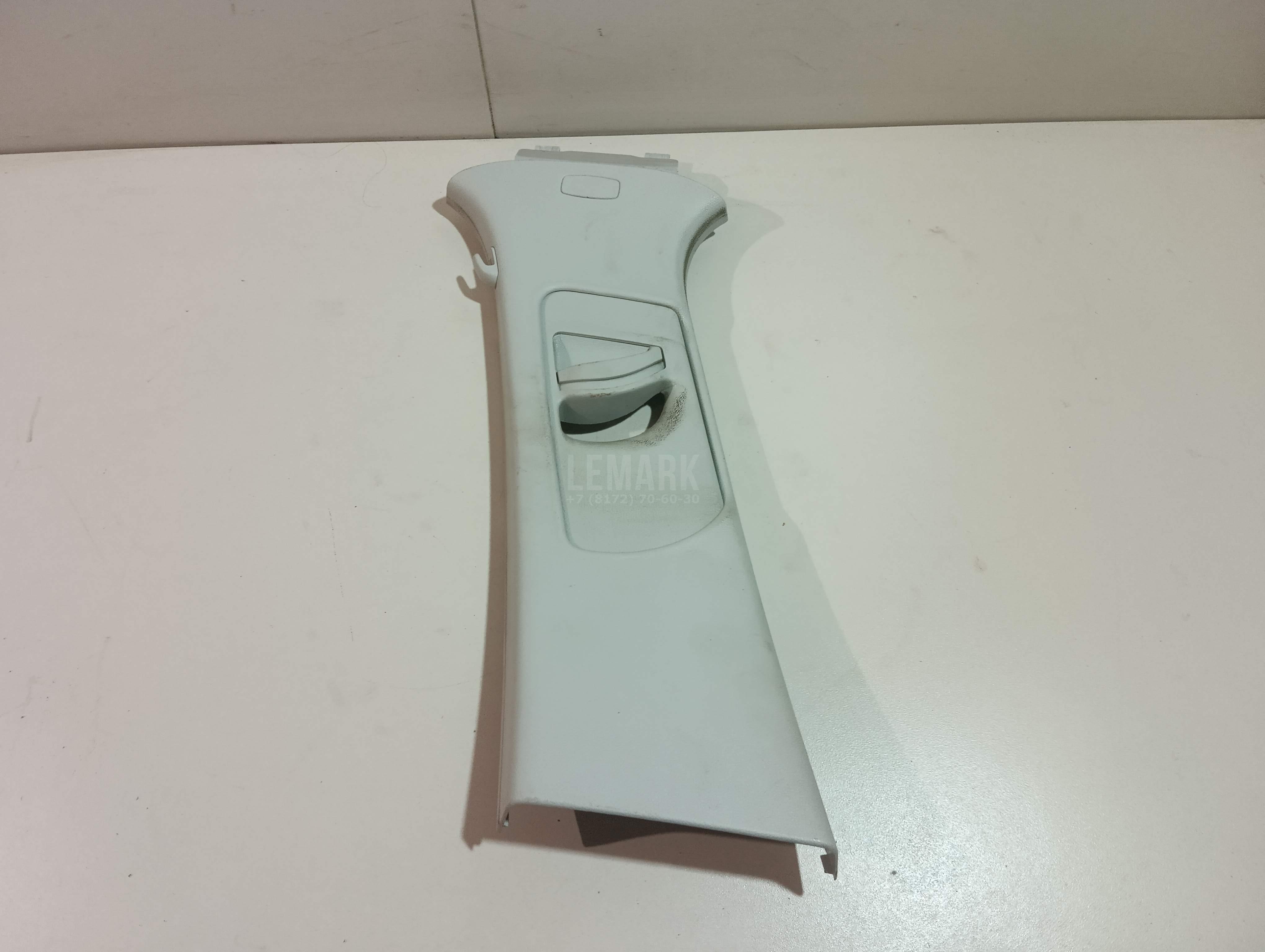 Обшивка стойки 5L0867243DY20 VAG