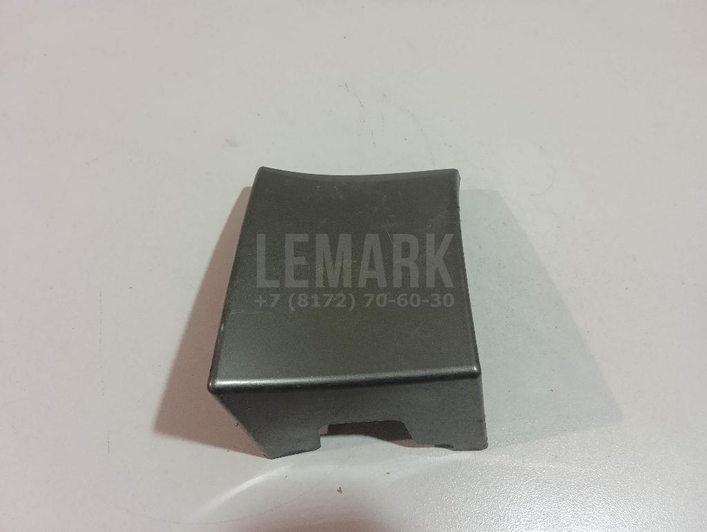 Планка под фонарь левая 5L6813345 VAG