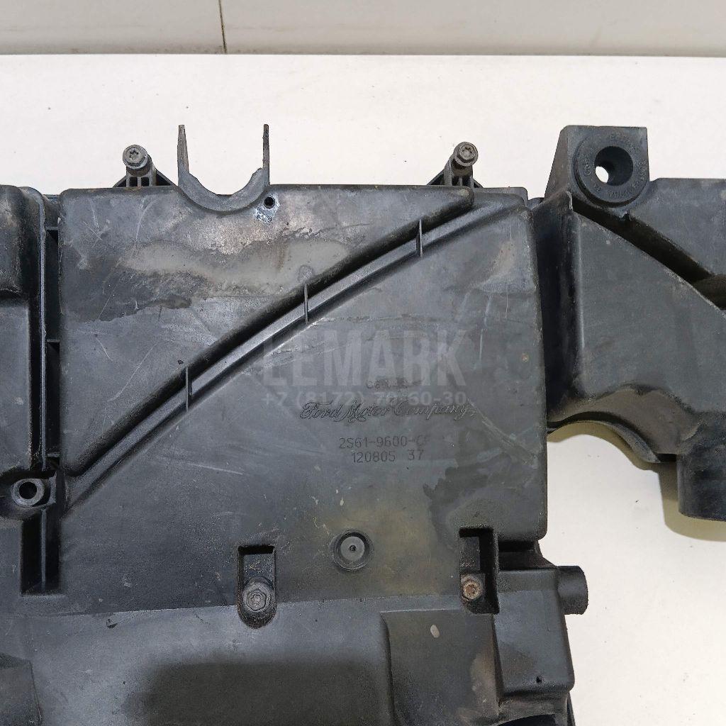 Корпус воздушного фильтра для  Ford Focus II 2005-2008