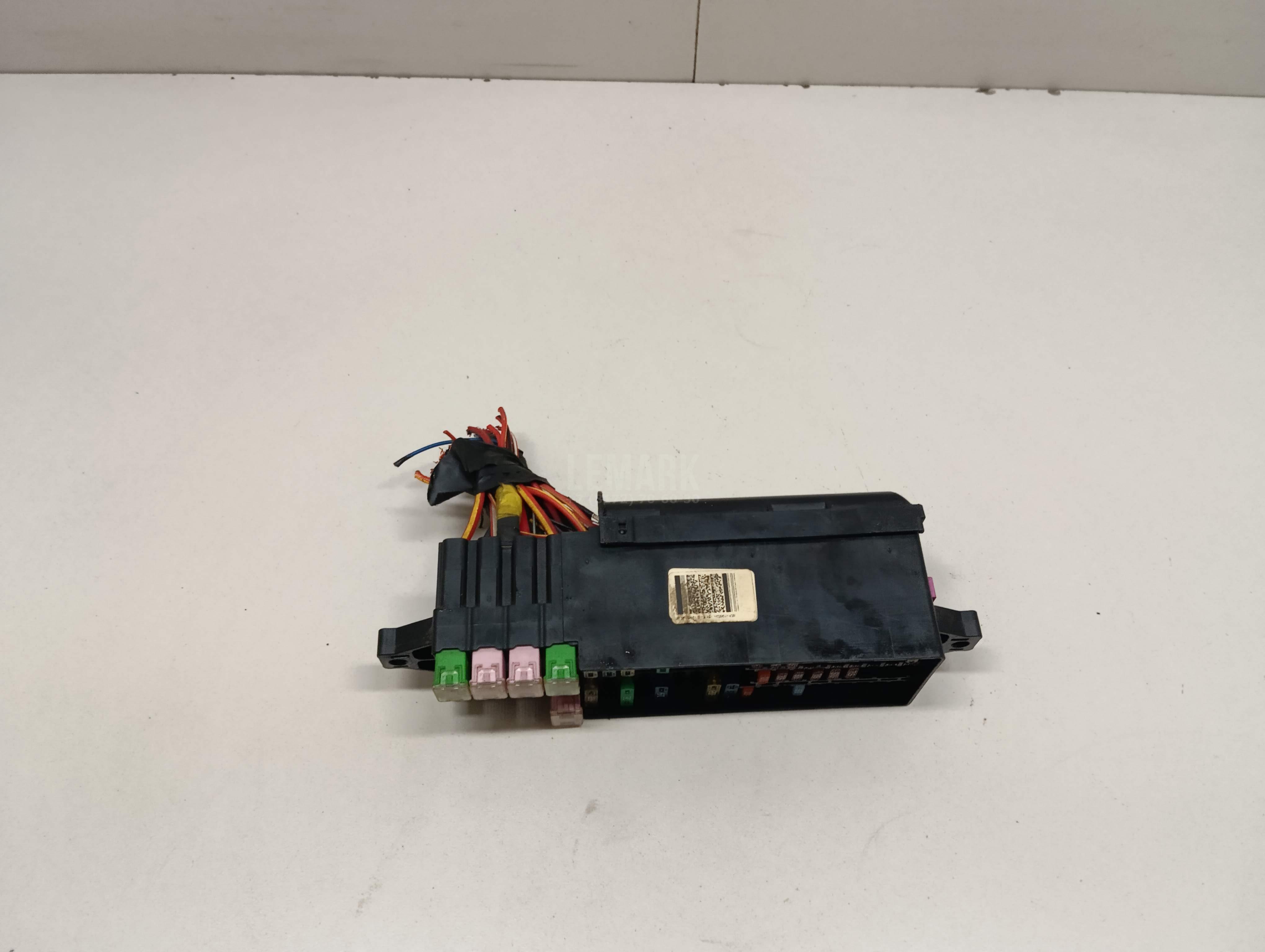 Блок предохранителей 6C0937615A VAG