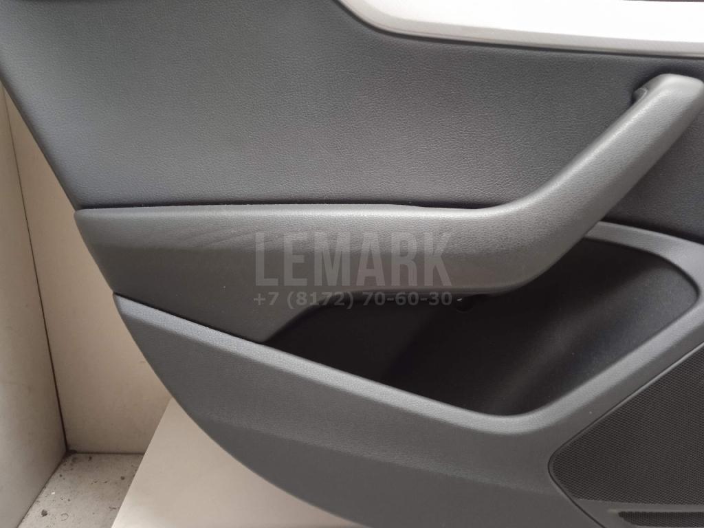 Обшивка двери задней левой для  BMW 2-serie F45/F46 Tourer 2015-2022