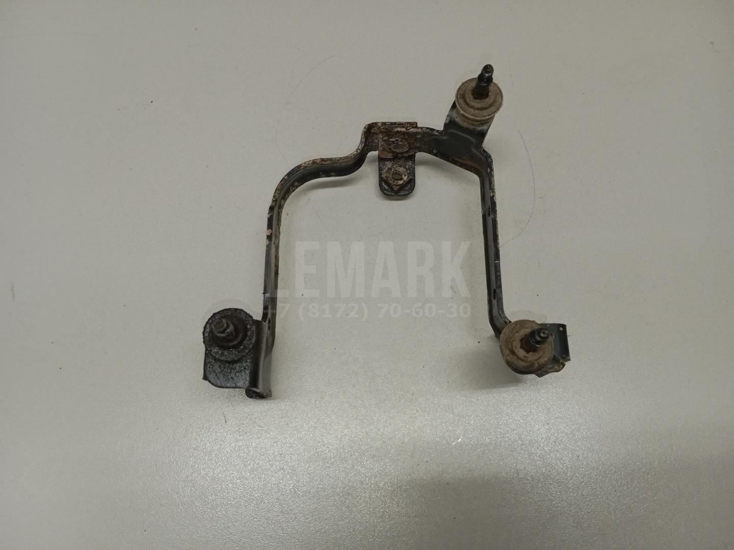 Кронштейн опорный 1699174 Ford