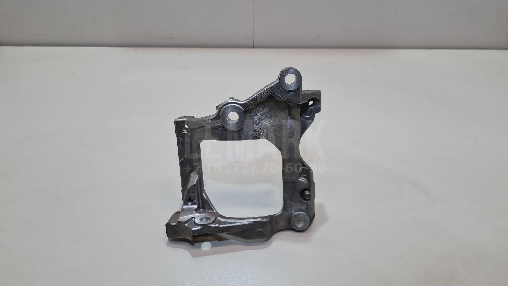 Кронштейн кондиционера 8843160330 Toyota