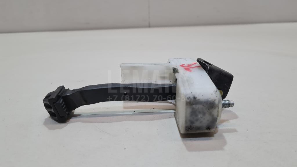Ограничитель двери 6864060120 Toyota