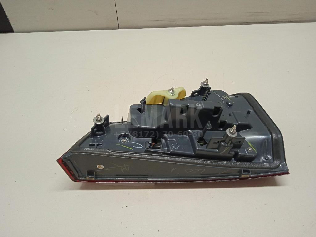 Фонарь задний внутренний правый для  BMW 3-serie F30/F31/F80 2011-2020