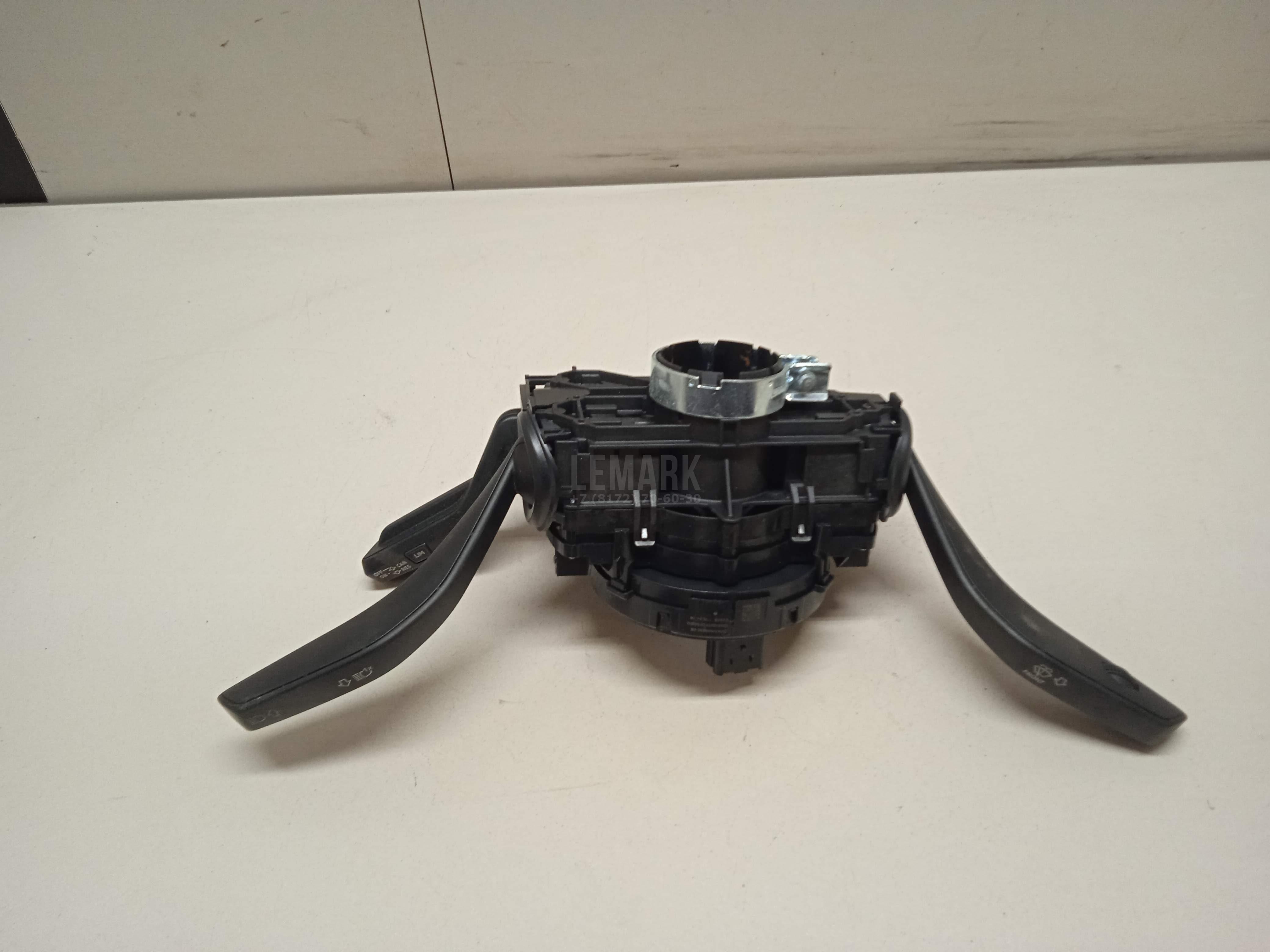 Переключатель подрулевой в сборе для  BMW X3 E83 2004-2010