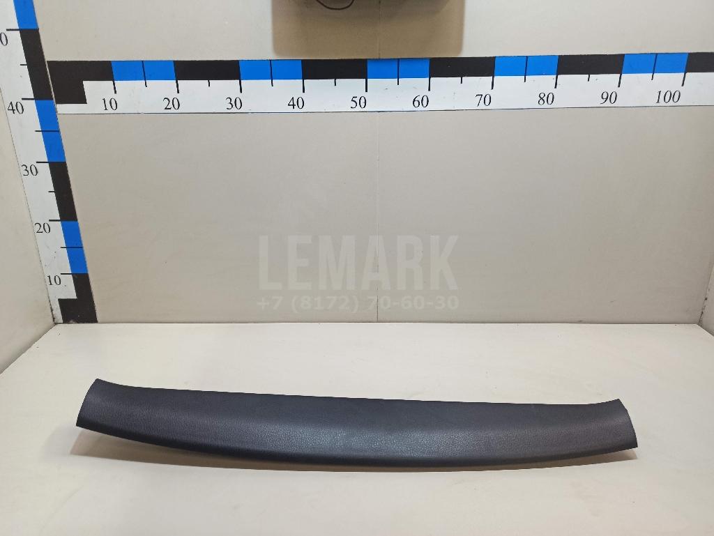 Обшивка двери багажника 6793942040C0 Toyota