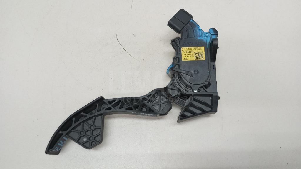 Педаль газа 6R1721503H VAG