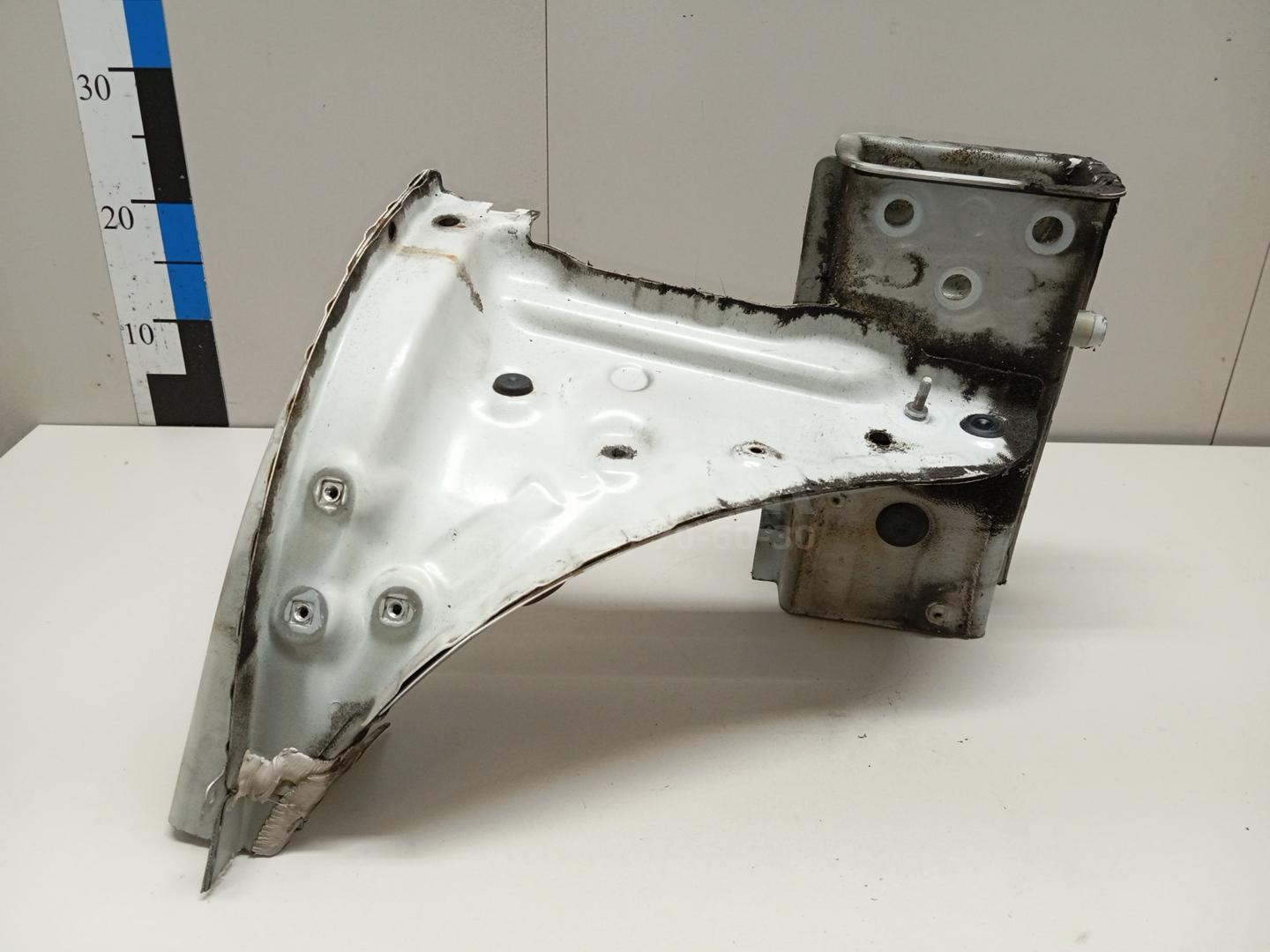 Лонжерон передний правый для  BMW 7-serie F01/F02 2008-2015