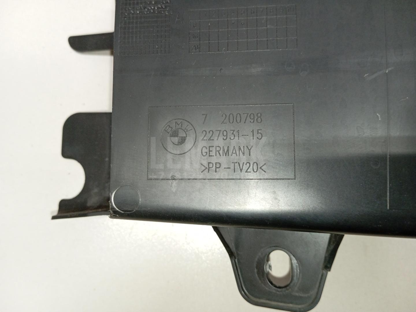 Воздухозаборник (наружный) для  BMW X5 E53 2000-2007