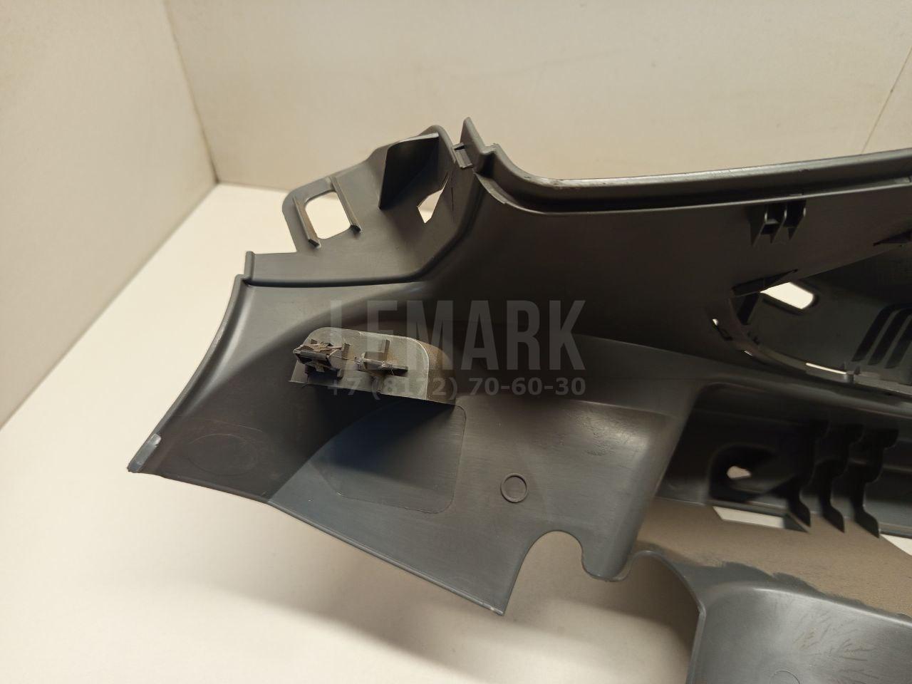 Направляющая шторки багажника для  Ford Focus I 1998-2005