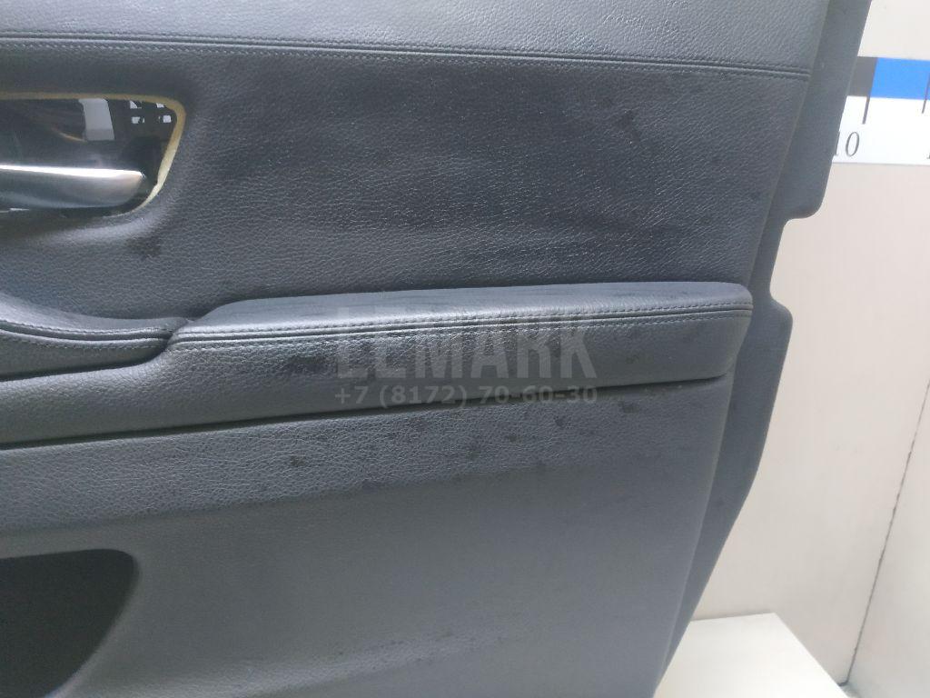 Обшивка двери передней правой