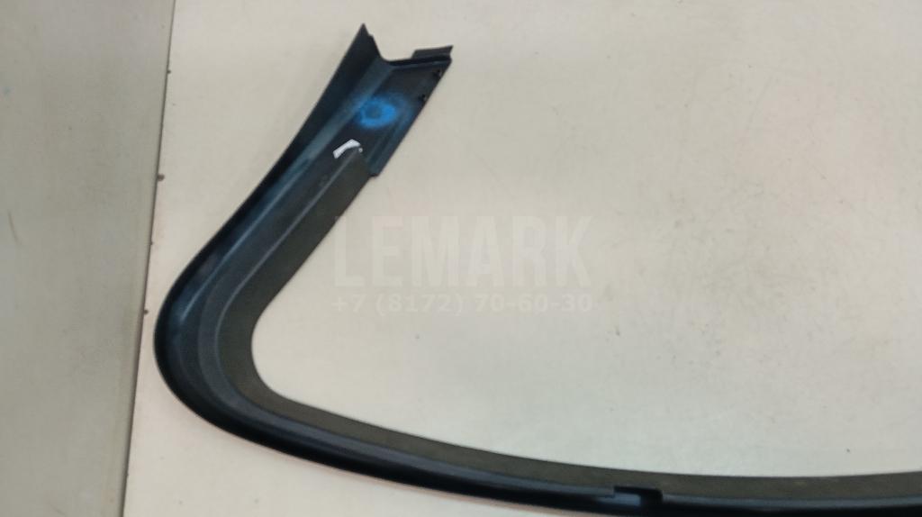 Уплотнитель стекла двери для  BMW 7-serie E65/E66 2001-2008