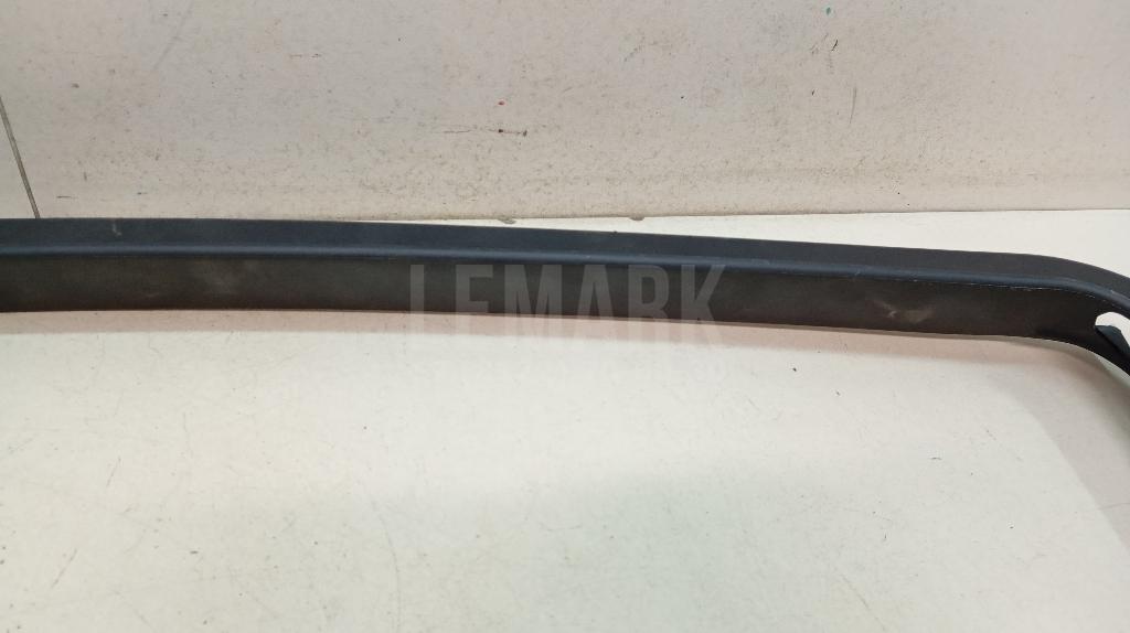 Уплотнитель стекла двери для  BMW 7-serie E65/E66 2001-2008