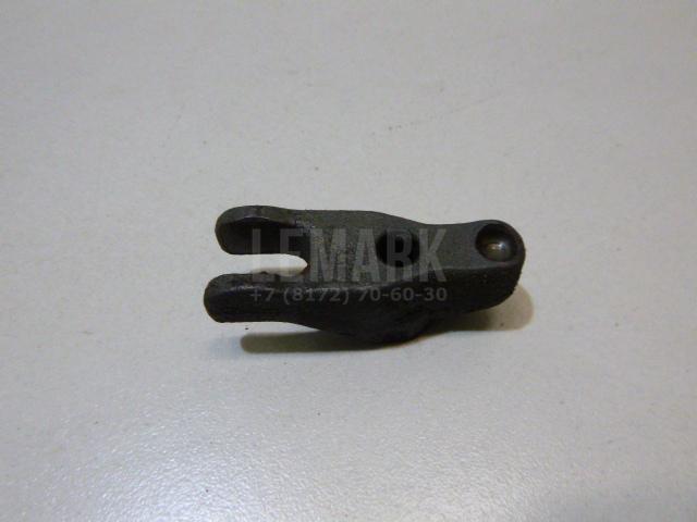 Кронштейн форсунки 338142F000 Hyundai-Kia