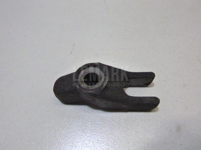 Кронштейн форсунки 338142F000 Hyundai-Kia
