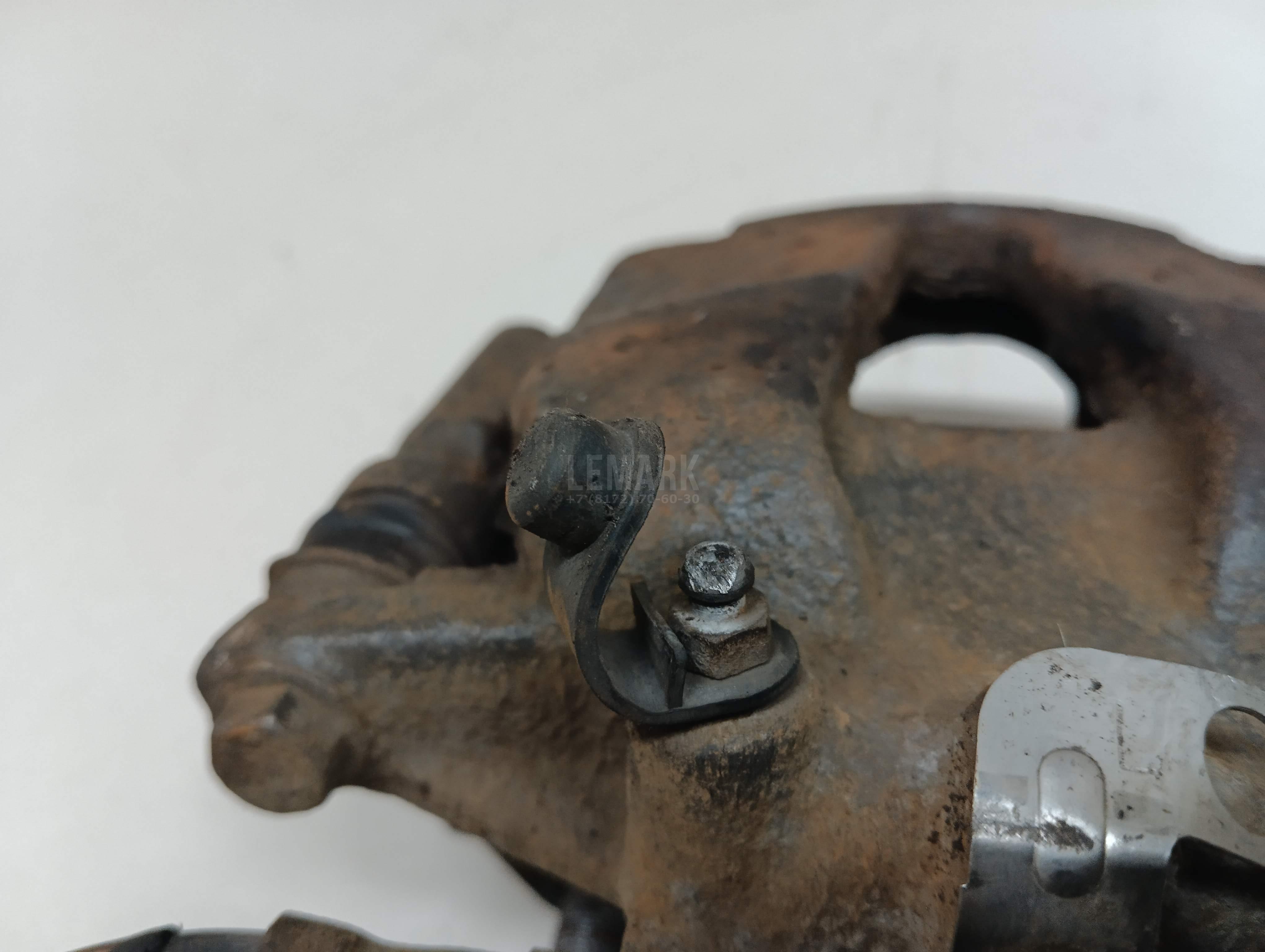 Суппорт тормозной передний левый для  Ford Fiesta 2001-2008