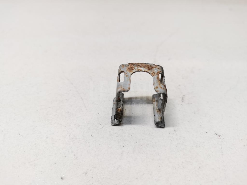 Крепеж форсунки 1429835 Ford