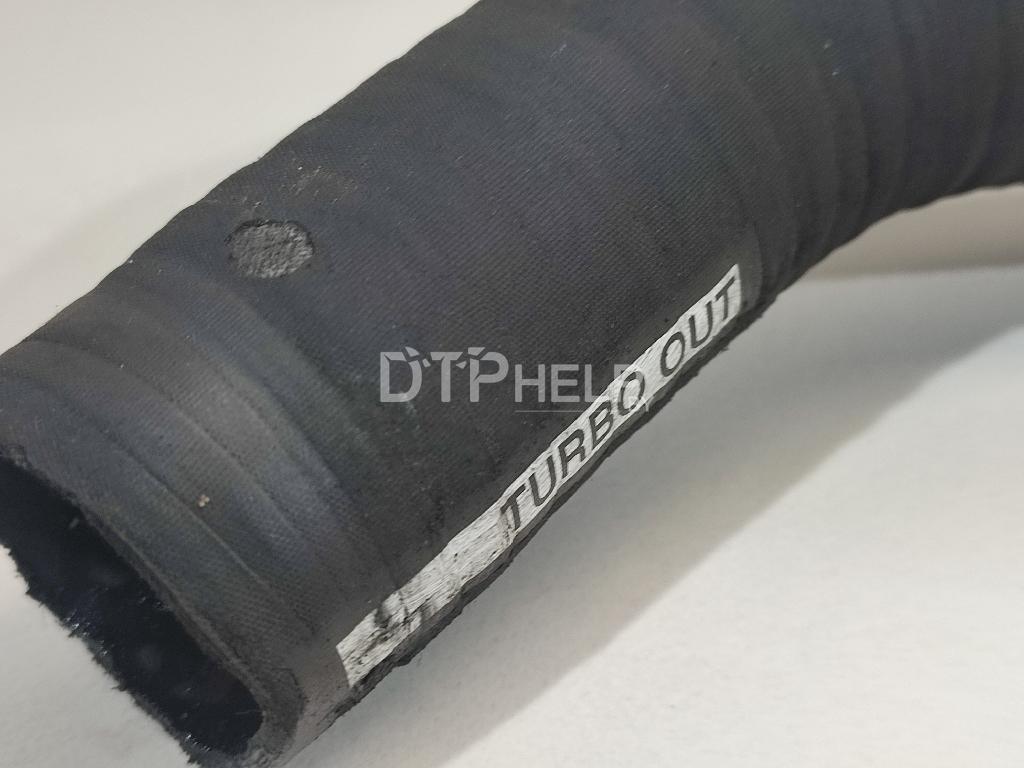 Фото Патрубок интеркулера для Jeep Liberty (KJ)  2003