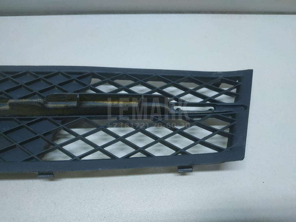 Решетка в бампер левая для  BMW i3 (I01) 2013-2022