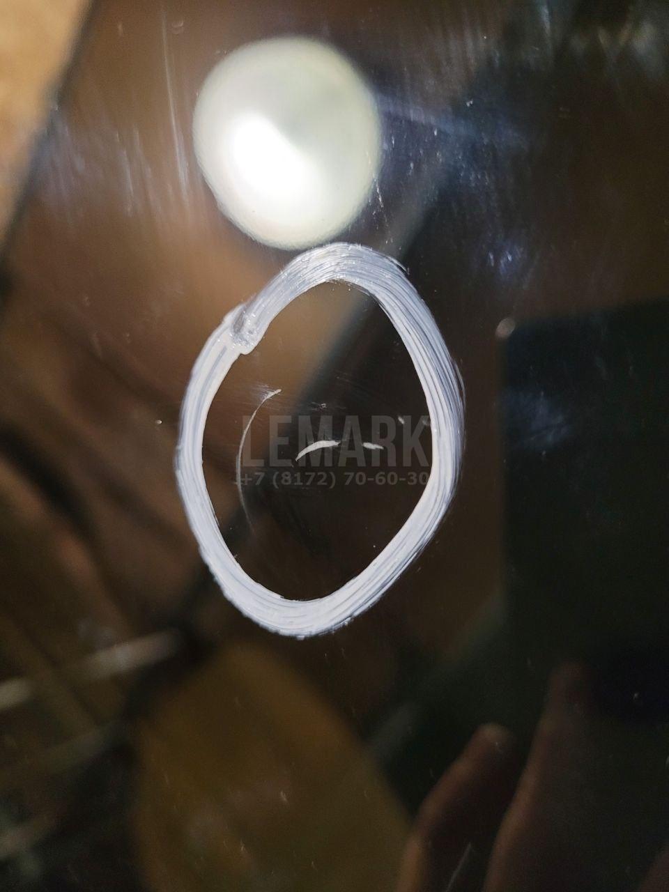 Стекло двери задней правой 823004EA0A Nissan