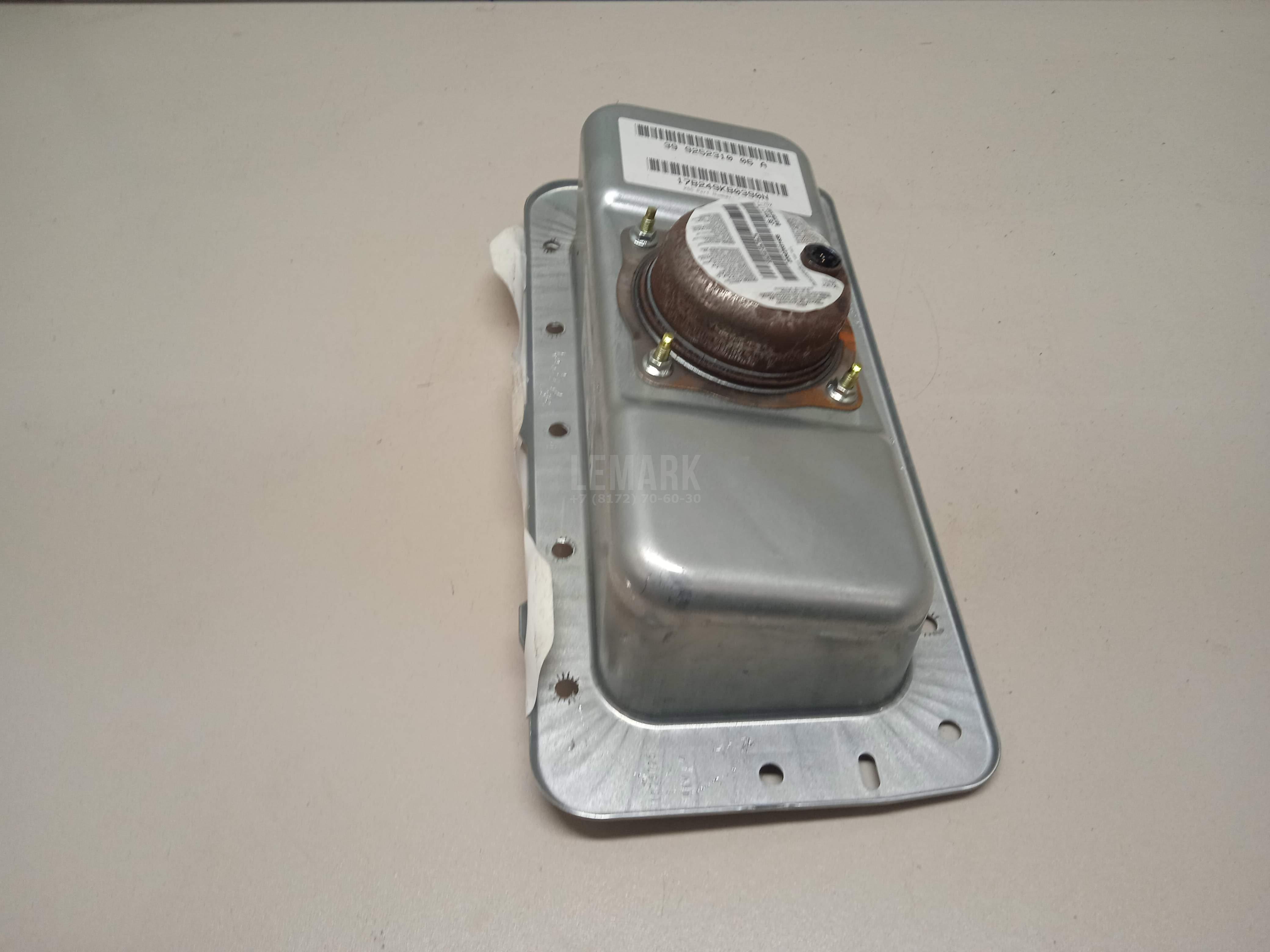 Подушка безопасности пассажирская (в торпедо) для  BMW 3-serie F30/F31/F80 2011-2020
