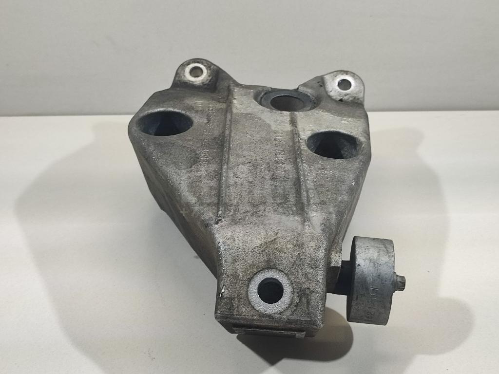 Кронштейн двигателя левый для  Audi A3 (8L1) 1996-2003